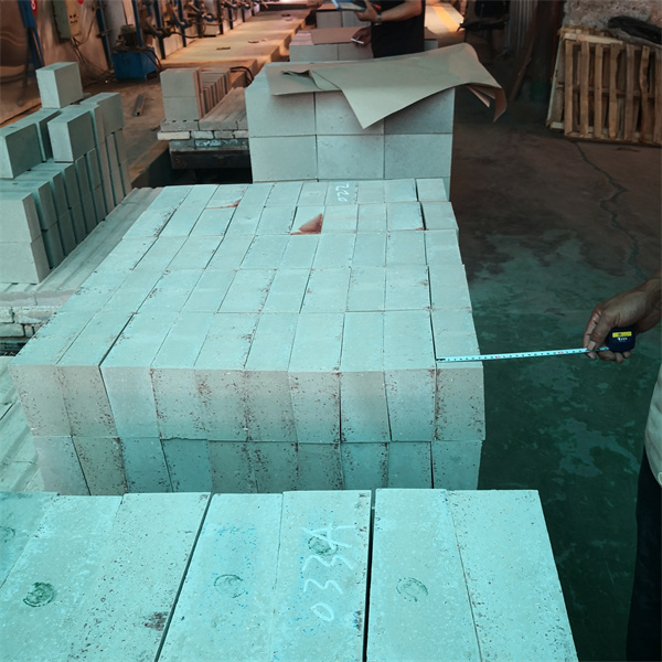 磷酸盐砖生产加工