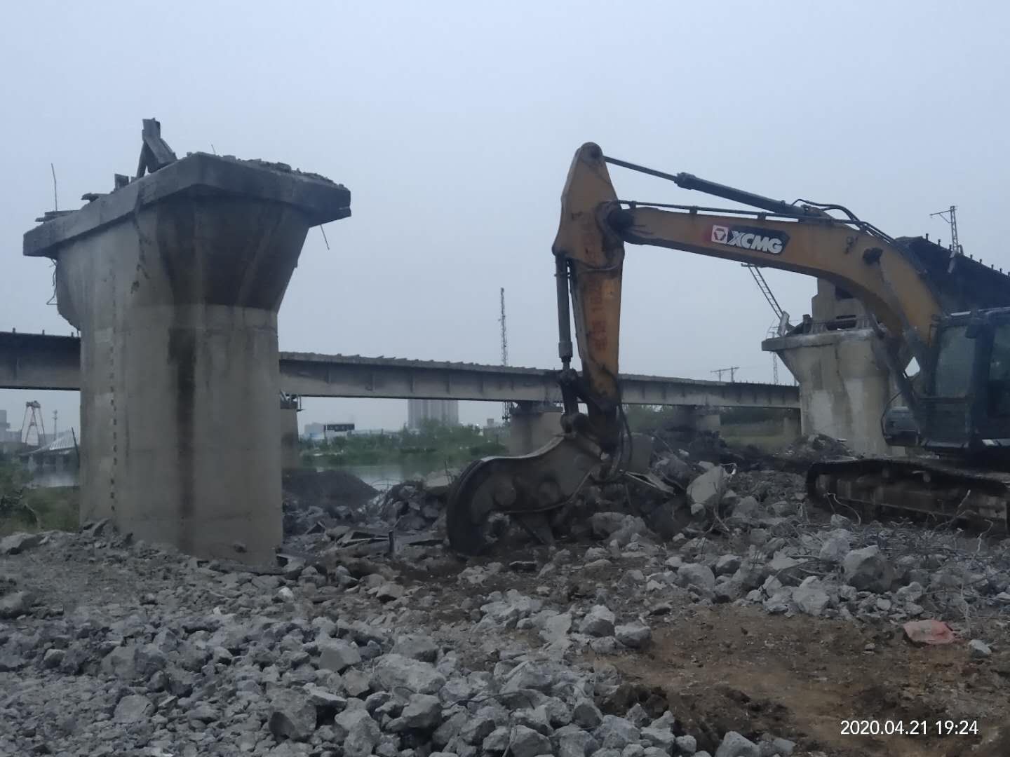 吴淞江大桥拆除图片